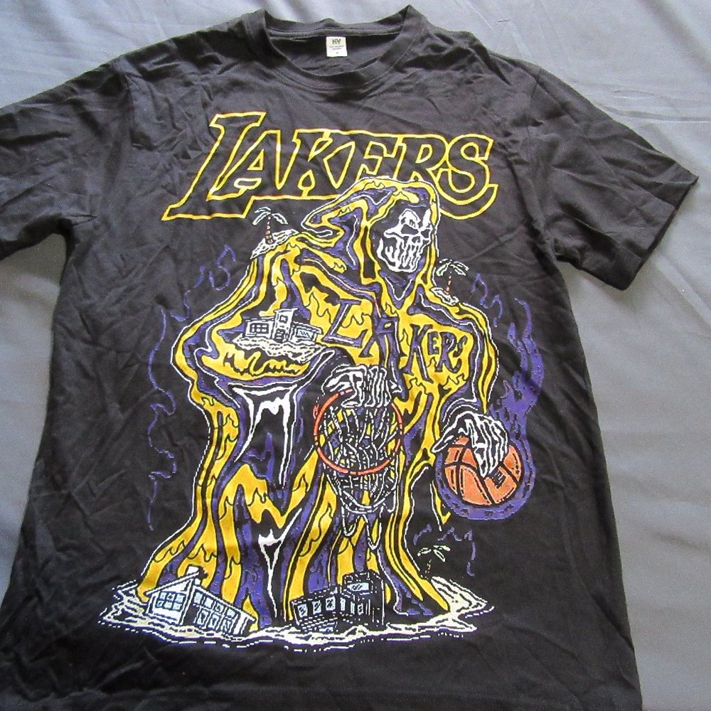 Mens Vtg LA Lakers Grim Reaper Basketball T Shirt Sz M